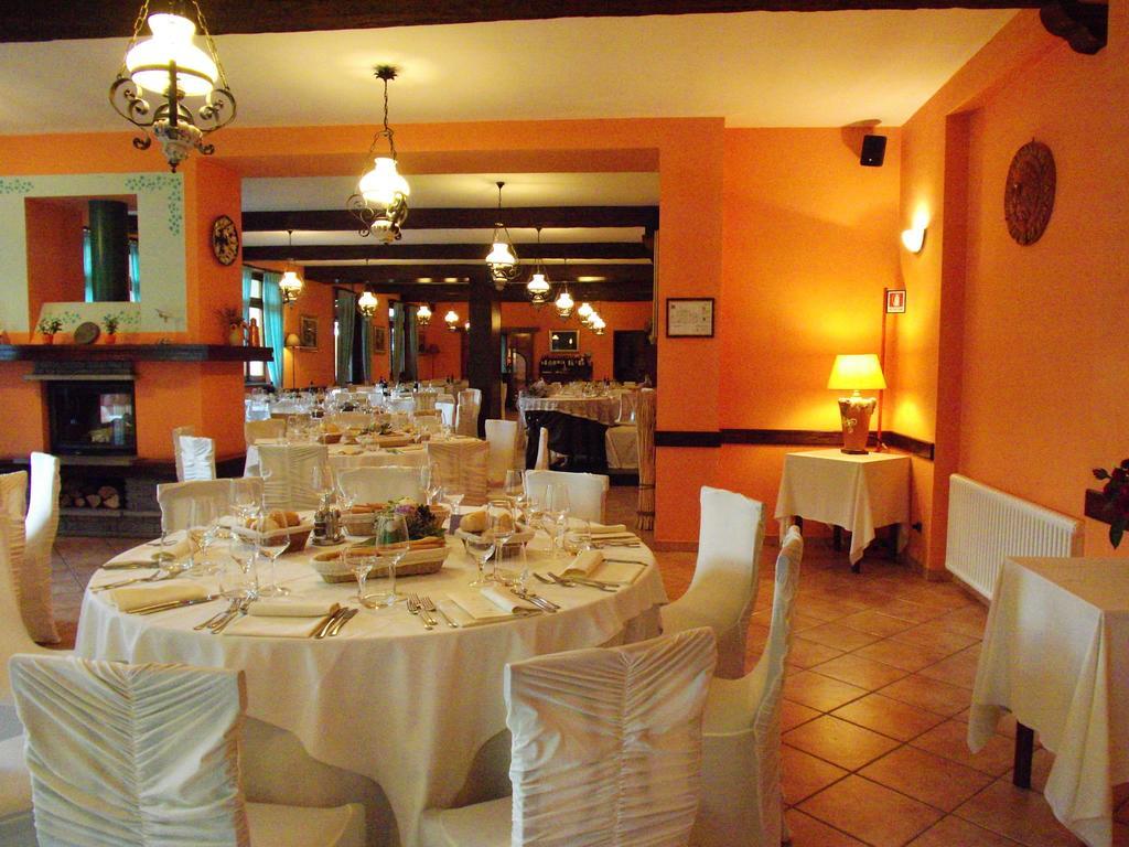 L'Incontro Hotel Alice Superiore Luaran gambar